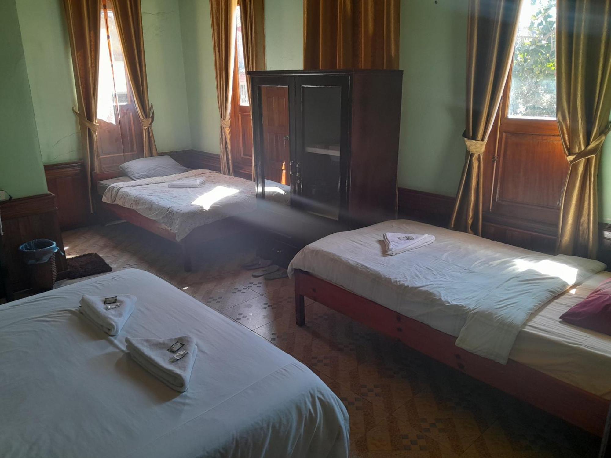 Pukyo Bed And Breakfast Belgian Lao Ban Nangoy Quarto foto